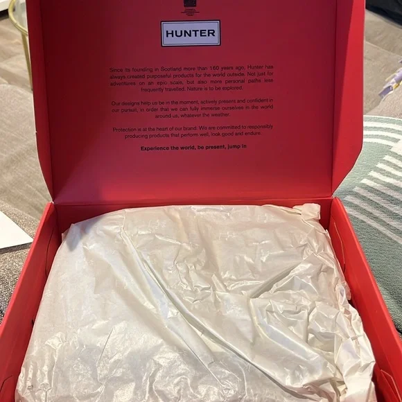 Hunter Matte Black Chelsea Ankle Boots - Picture 4 of 5